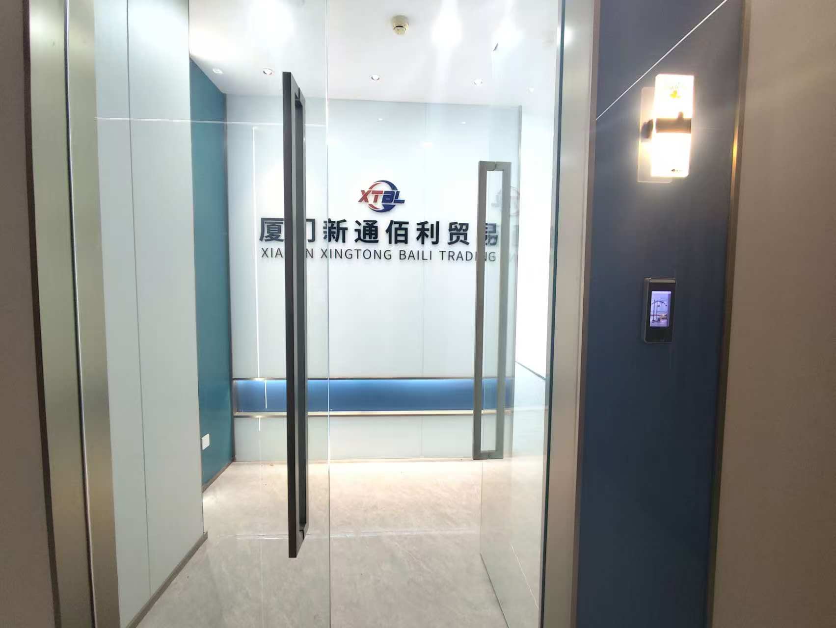 软件园三期F区 F19栋 501-3单元 93平 1隔间 朝南