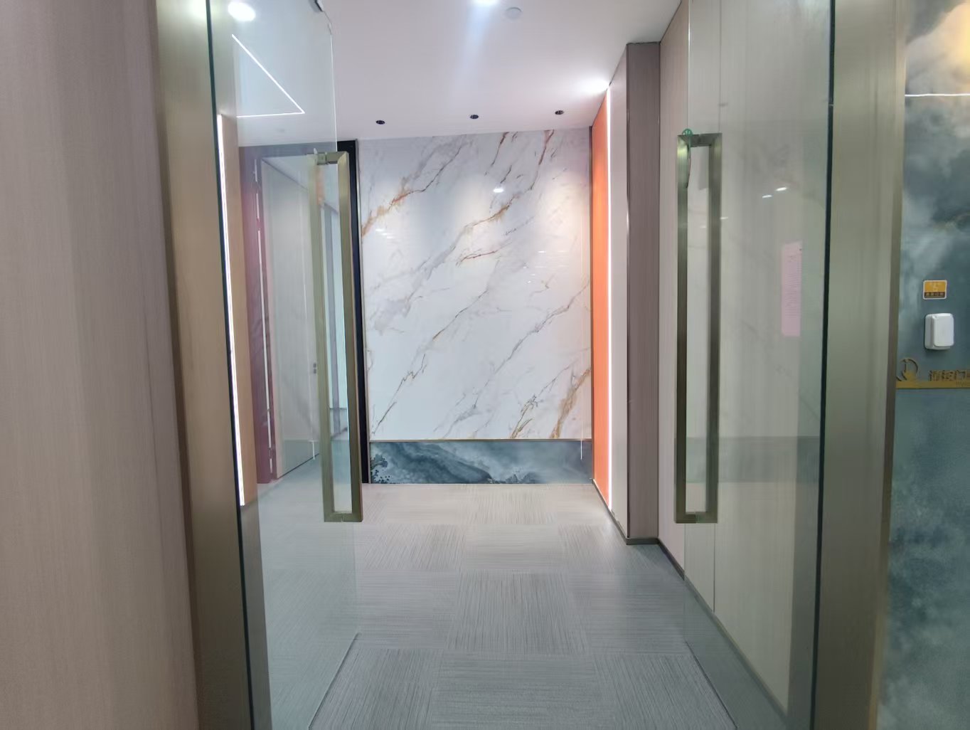 软件园三期B区 B01栋 1102-1单元 148平 2隔间 朝南